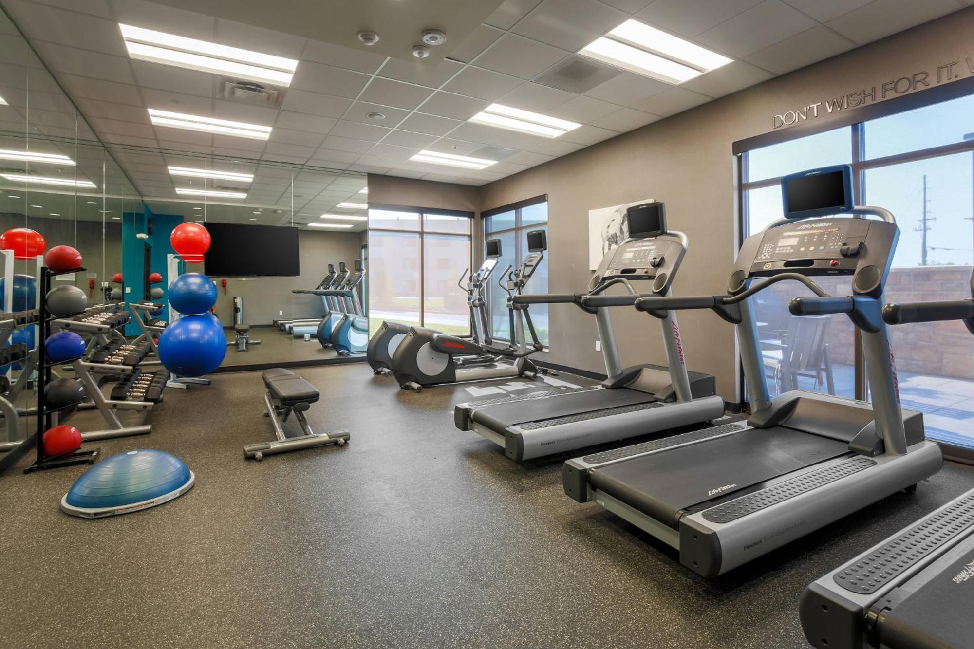 Fairfield Inn & Suites By Marriott Cheyenne Southwest/Downtown Area Eksteriør billede